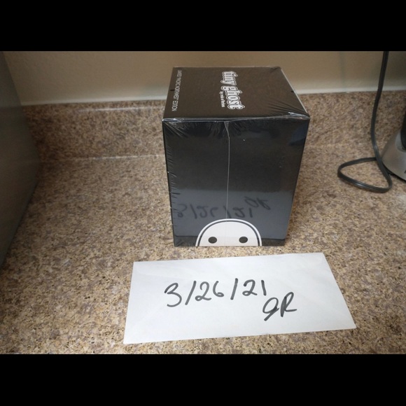 Tiny Ghost Pacific Northwest - Picture 2 of 4